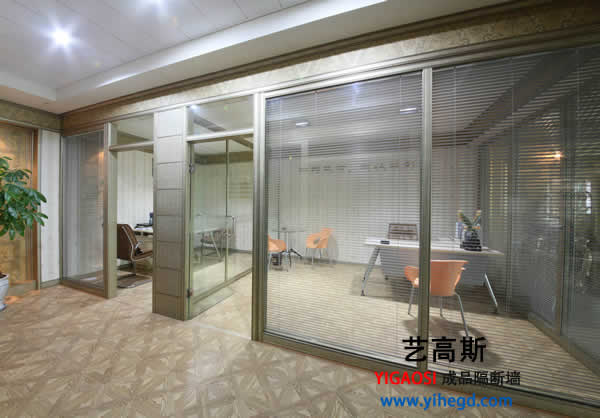 玻璃隔斷