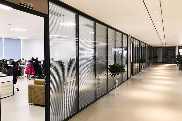 玻璃隔斷 玻璃隔斷